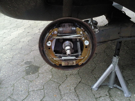 und nun sollte es wieder Bremsen!!